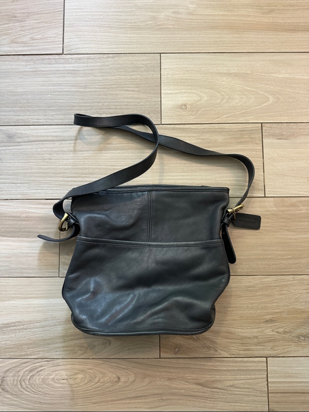 Vintage Coach Black Leather Crossbody Bag J50-4158 USA